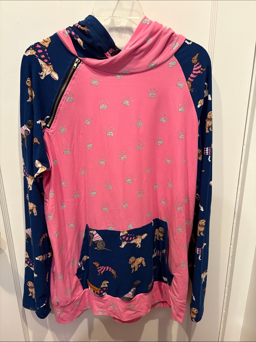 Simply Southern Pink and Navy Dog Paw Hoodie Top BN534